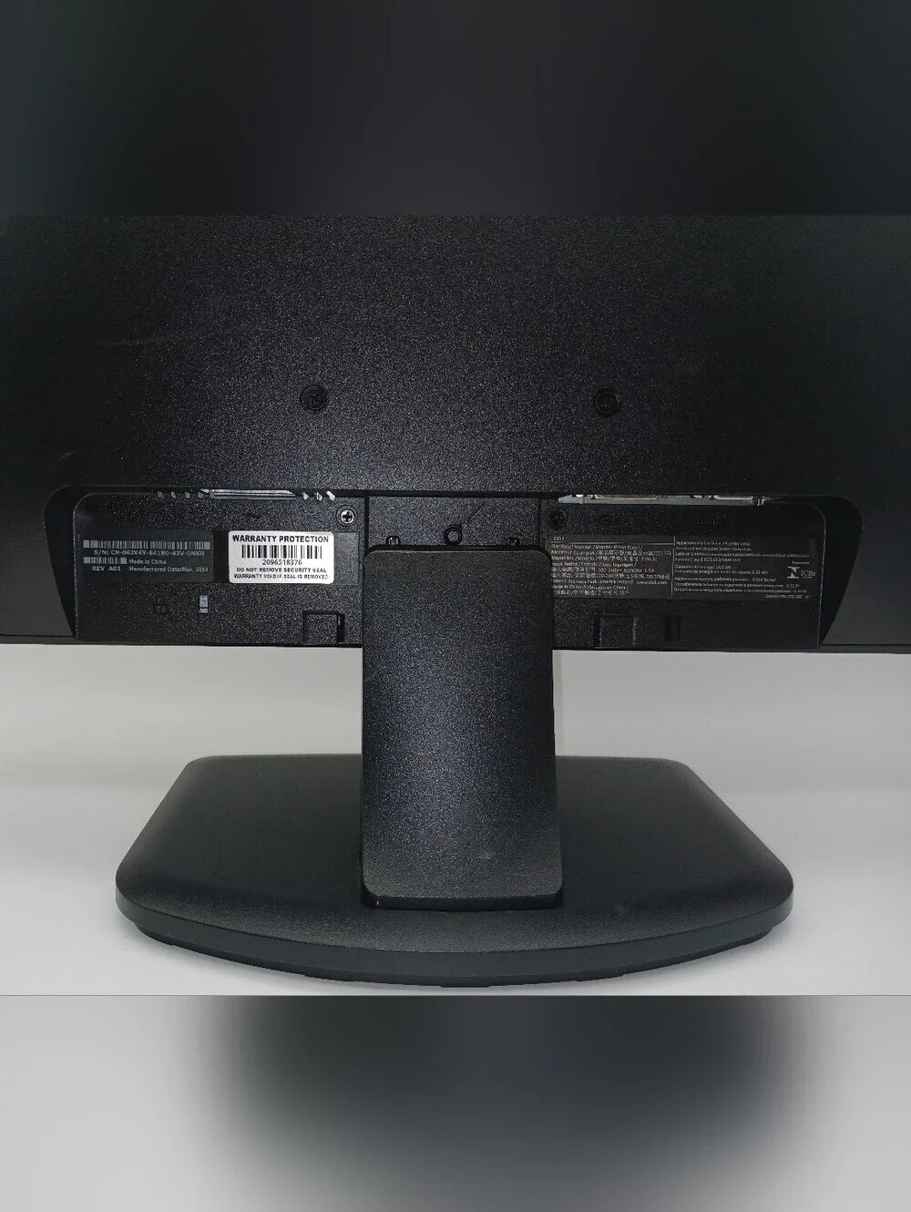 Dell Black Computer Monitor with Stand 18.5